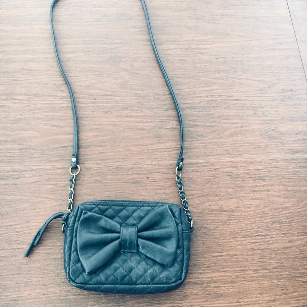 Black bow purse